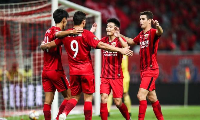 上港主场发挥稳定,完胜对手拿下关键三分 上港主场发挥稳定,完胜对手拿下关键三分