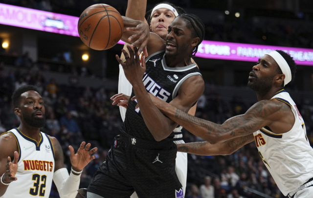 青岛队翻盘爵士,福克斯状态火热 青岛队翻盘爵士,福克斯状态火热